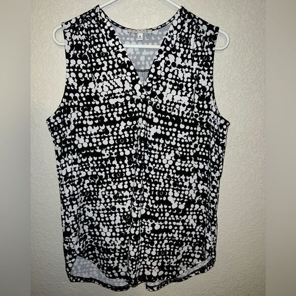 CHAUS NEW YORK BLACK/WHITE SLEEVELESS TOP- SIZE LARGE NWOT SPRING/SUMMER-SOFT - Picture 1 of 6